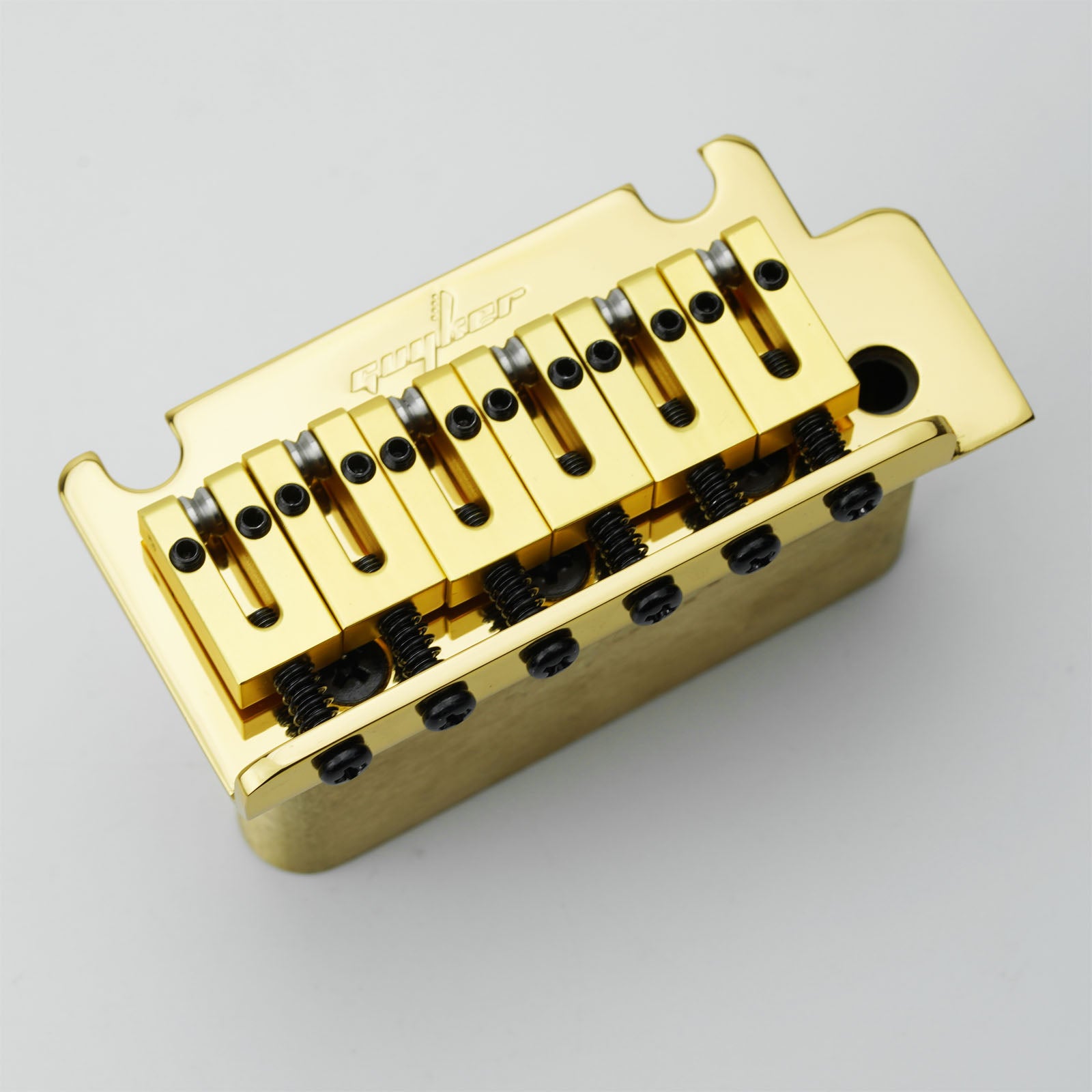 Guyker GG2001 Tremolo Bridge Vintage Brass Saddles For ST Electric Guitar 10.5mm string spacing