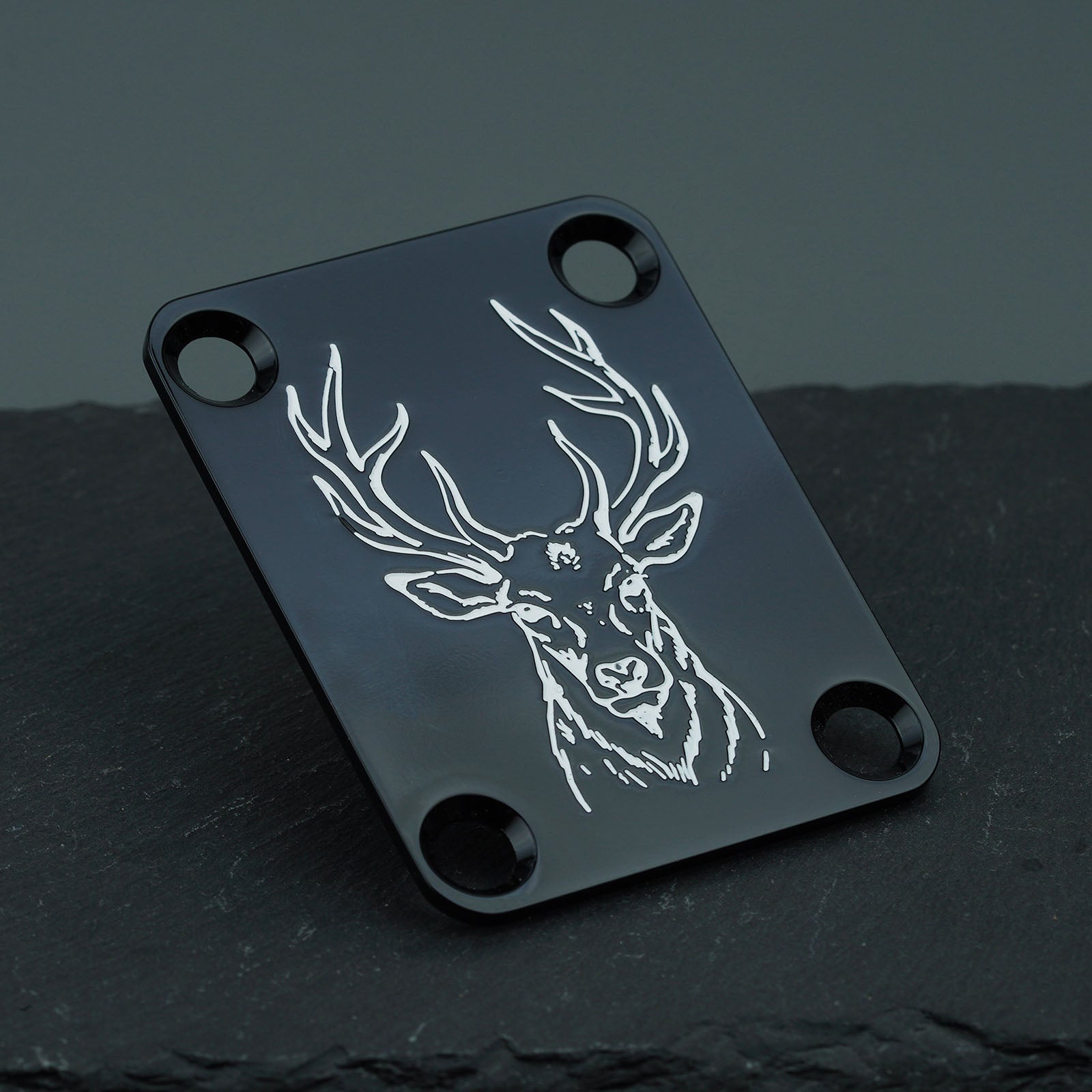 Guyker GN003 Stainless Steel Deer Neck Plate